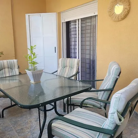 Muy Cerca Del Mar. Apartment Arenales del Sol